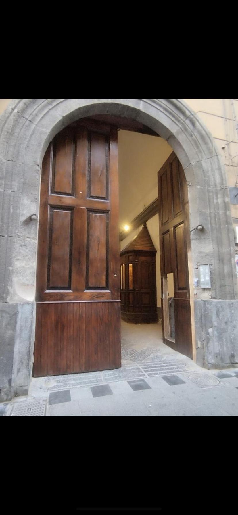Le Sorelle Duomo Neapol Zewnętrze zdjęcie